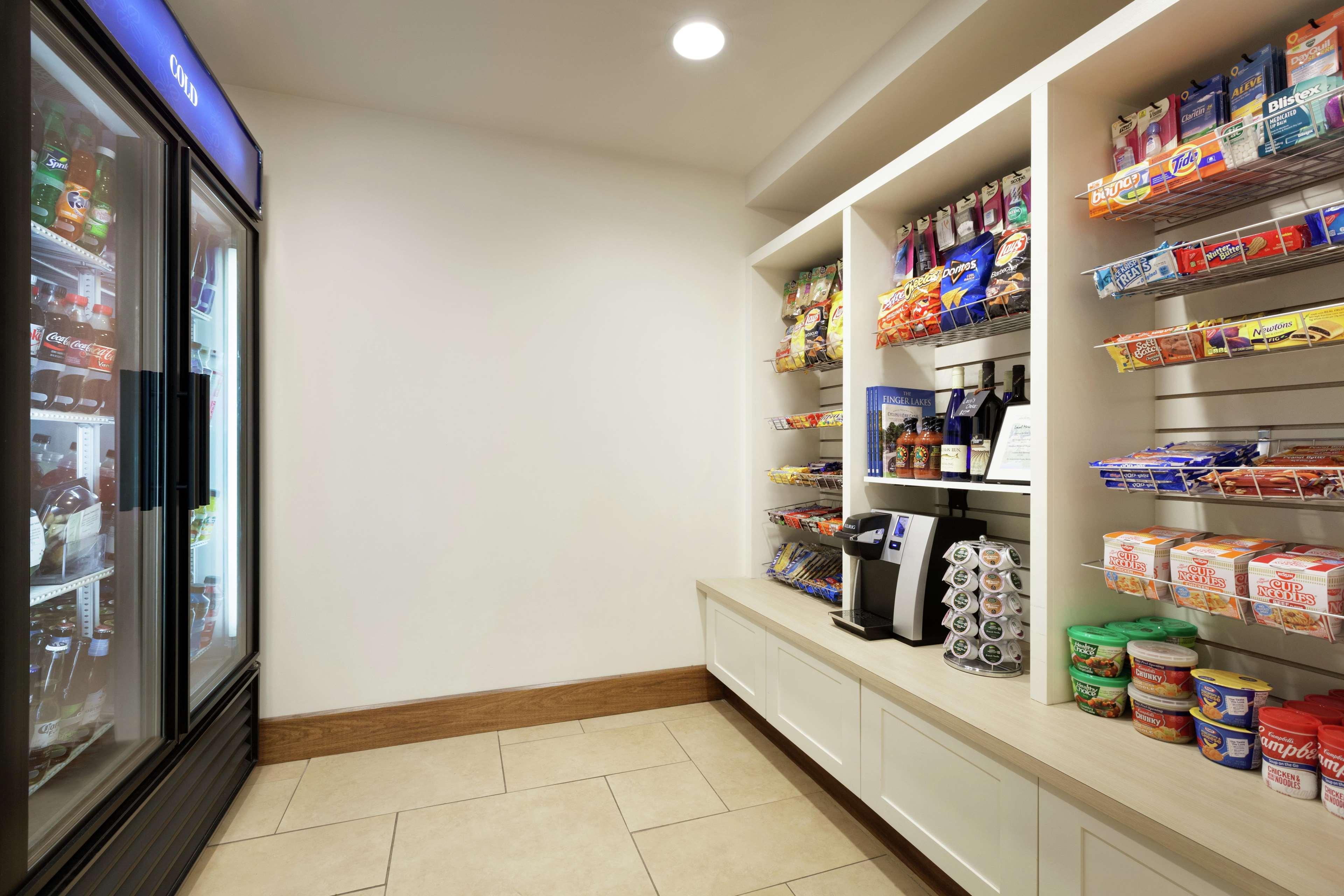 Hilton Garden Inn Rochester/Pittsford Bushnell Basin Εξωτερικό φωτογραφία