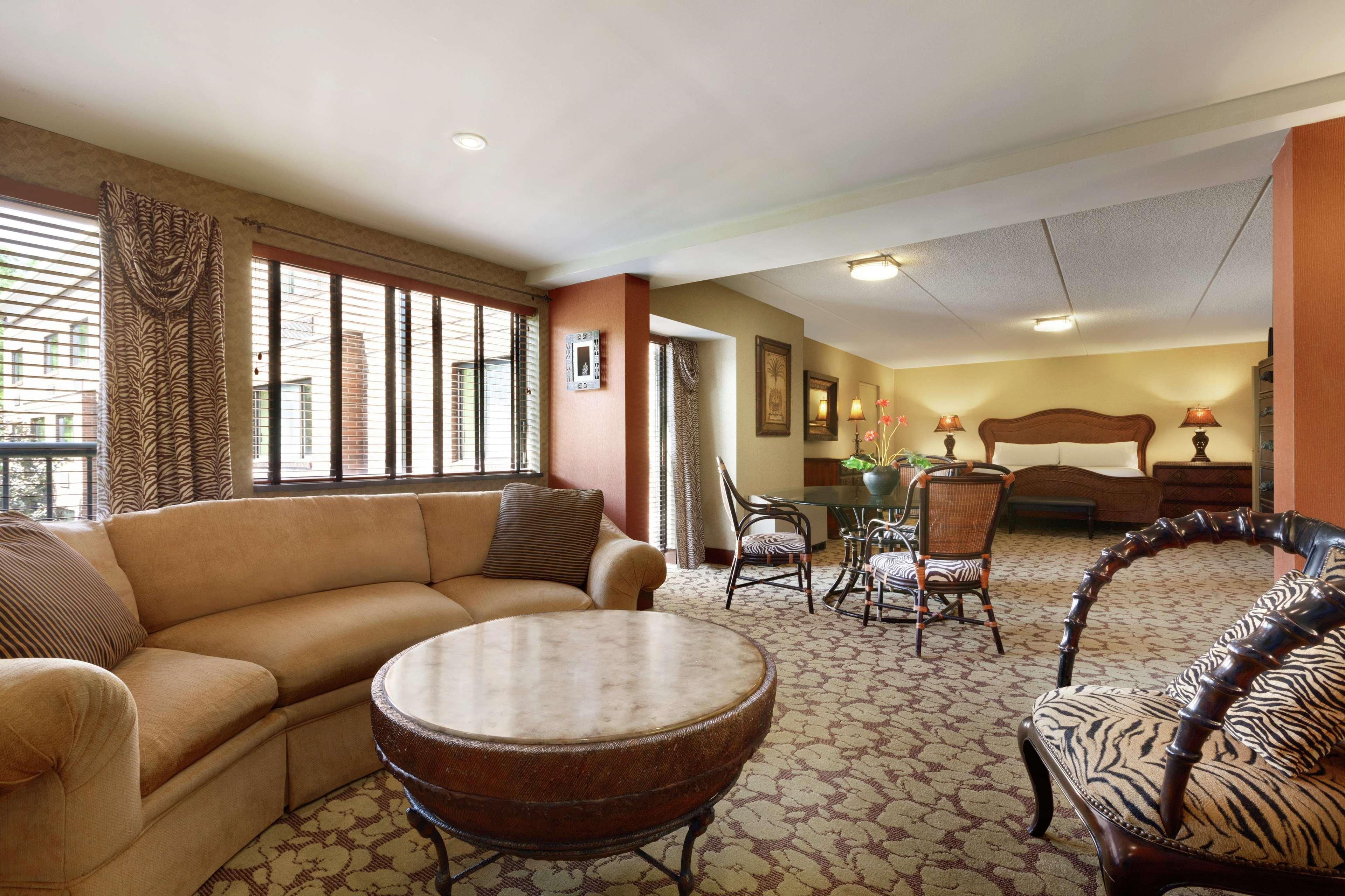 Hilton Garden Inn Rochester/Pittsford Bushnell Basin Εξωτερικό φωτογραφία