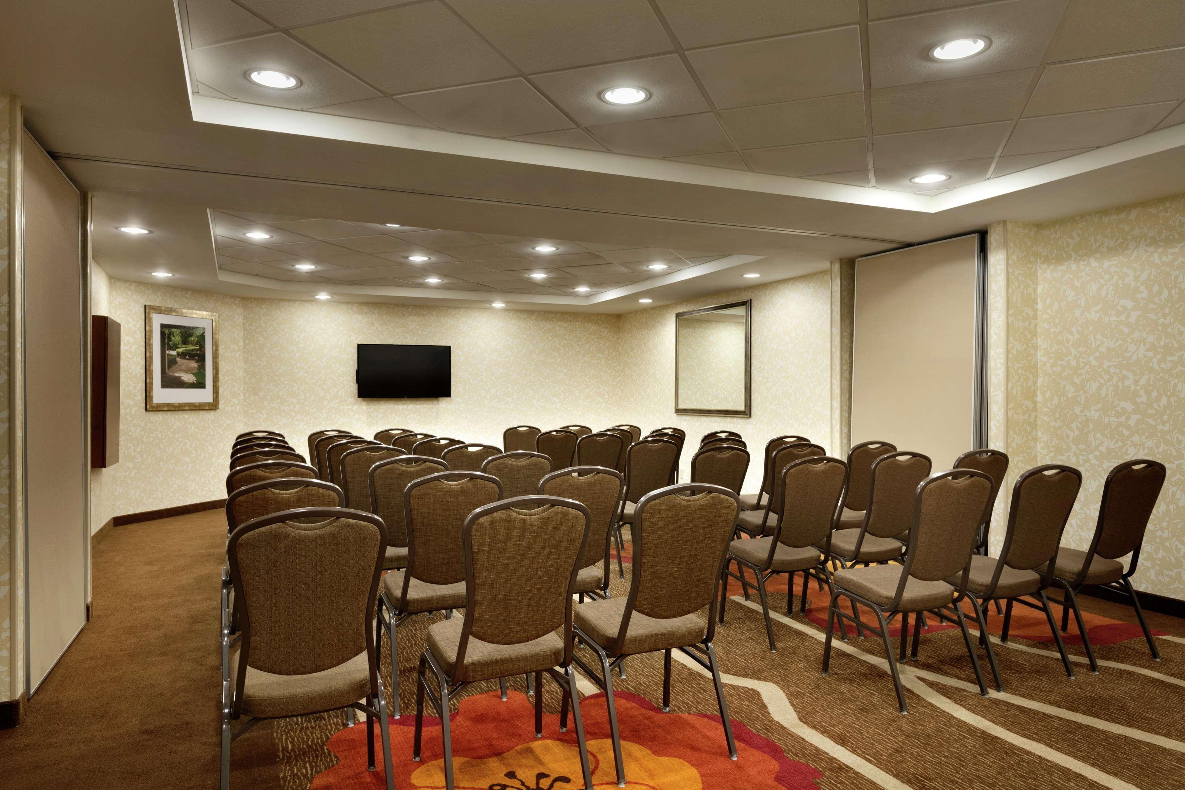 Hilton Garden Inn Rochester/Pittsford Bushnell Basin Εξωτερικό φωτογραφία