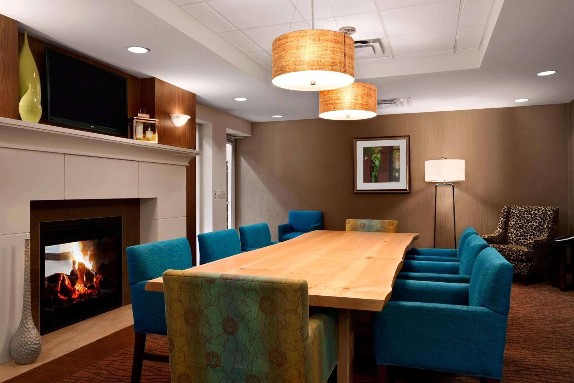 Hilton Garden Inn Rochester/Pittsford Bushnell Basin Εξωτερικό φωτογραφία